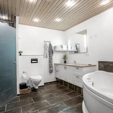 Tofan - 75m From The Sea By Interhome Vakantiehuis